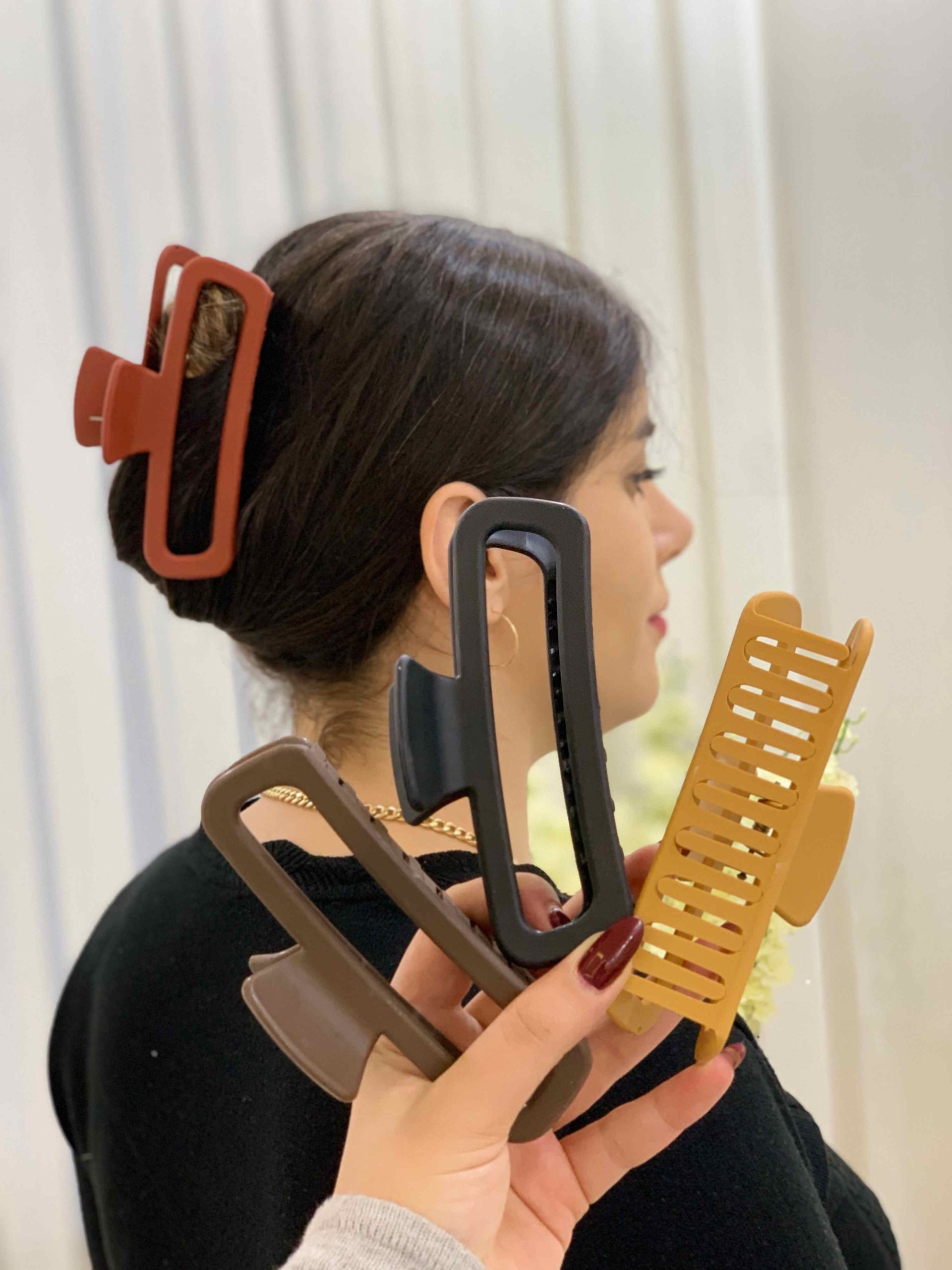 Picsart_25-11-17_02-28-27-255