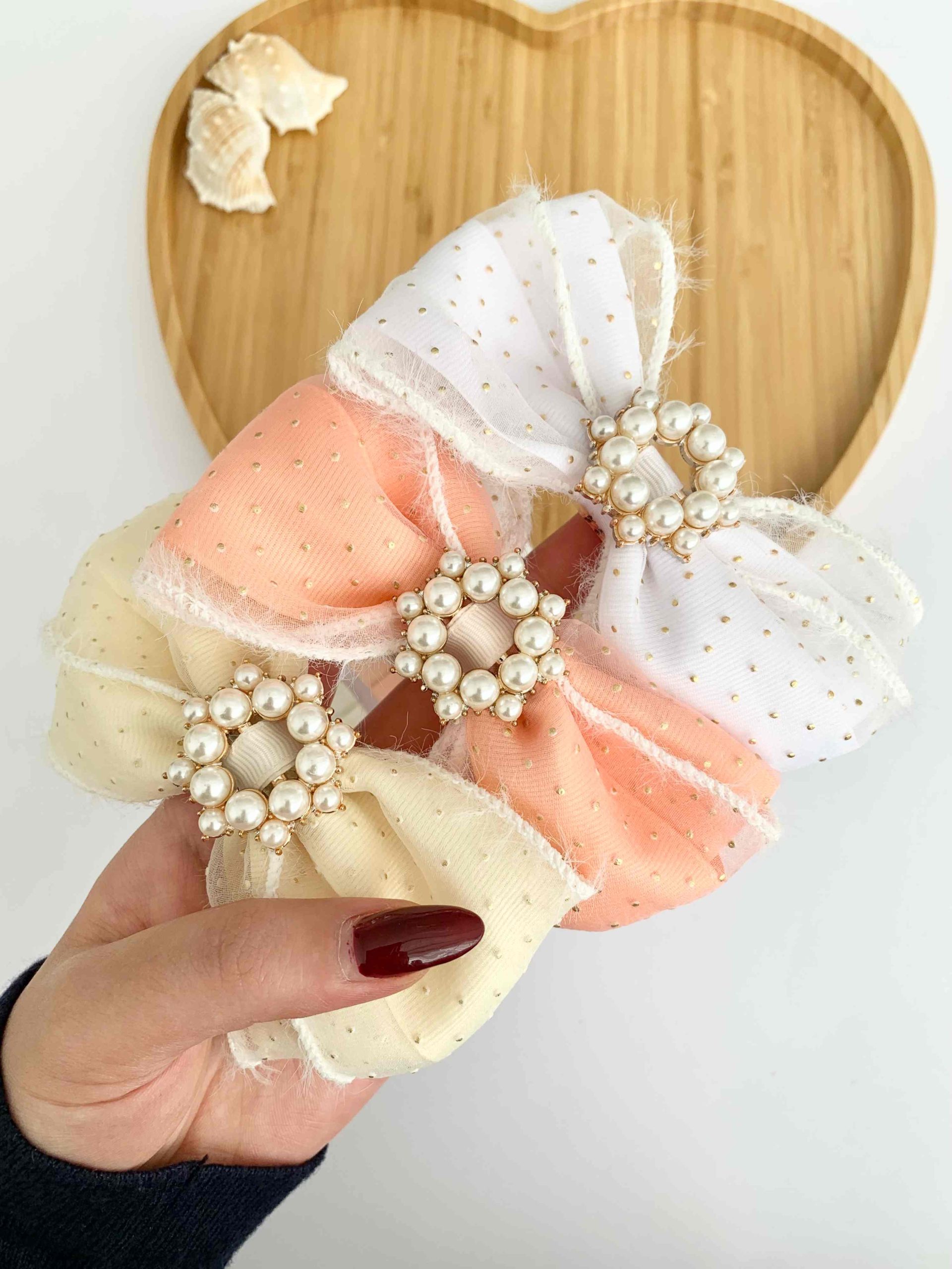 Picsart_25-11-22_06-48-35-712