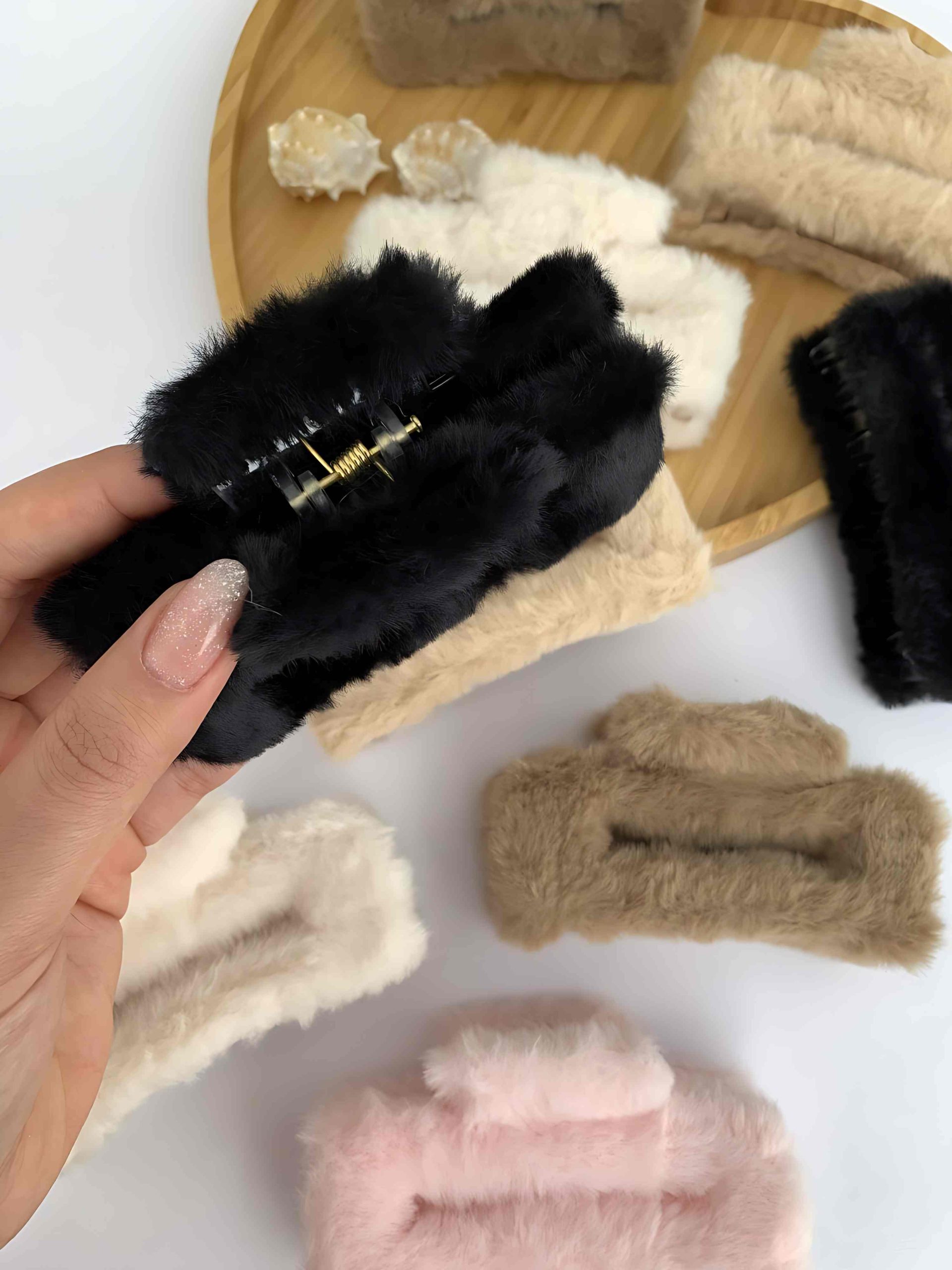 Picsart_25-11-26_22-36-43-452